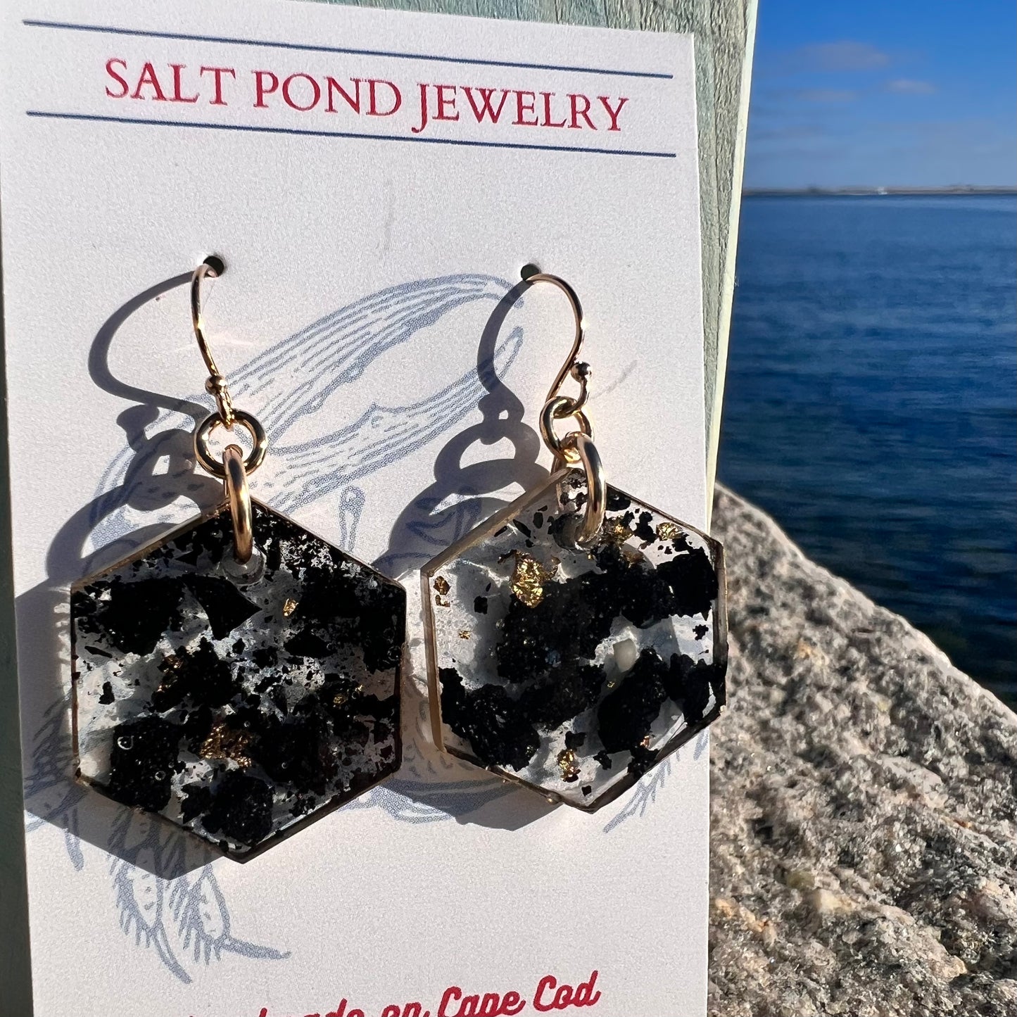 CROSBY EARRING- Black stone