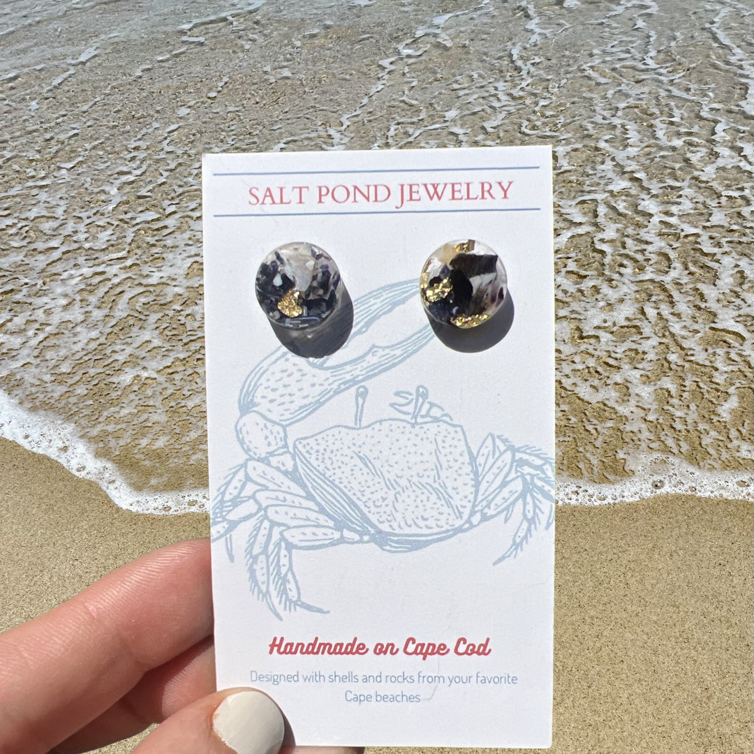 CHATHAM STUD- (Blue Mussel Shell)